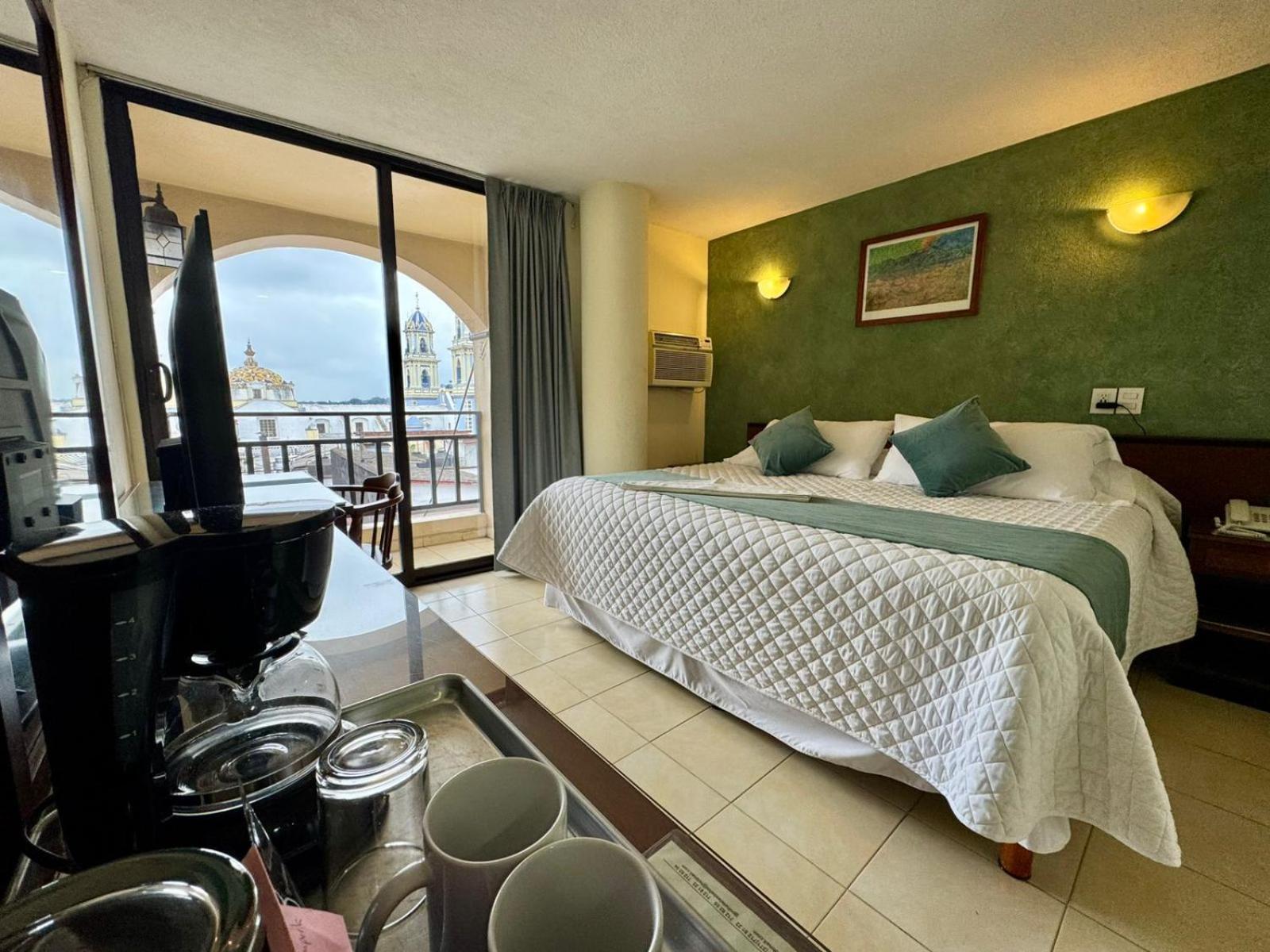 Hotel Bello Кордова Экстерьер фото