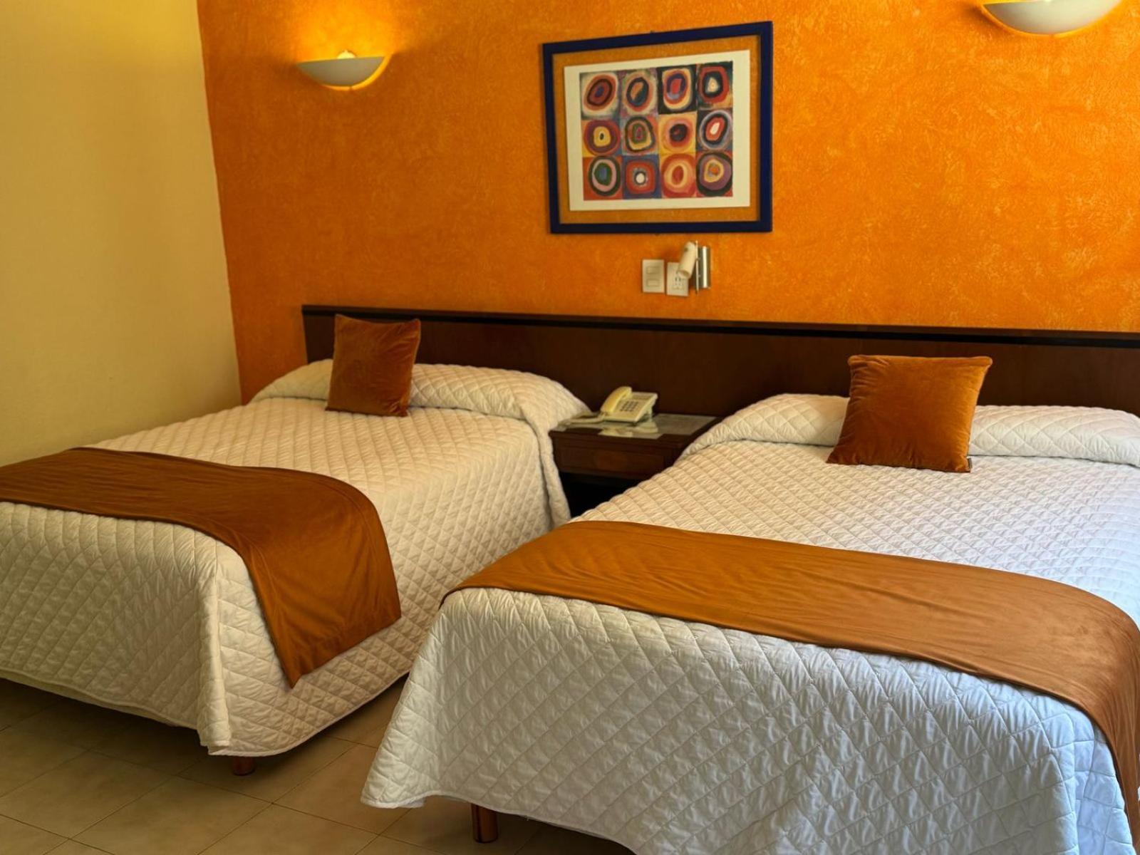Hotel Bello Кордова Экстерьер фото